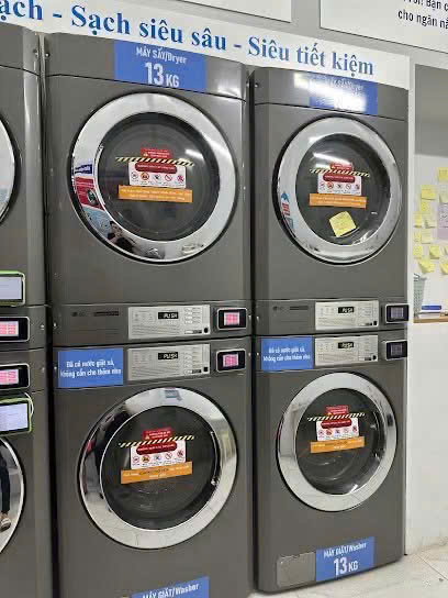 Máy giặt công nghiệp đã gắn QRBOX